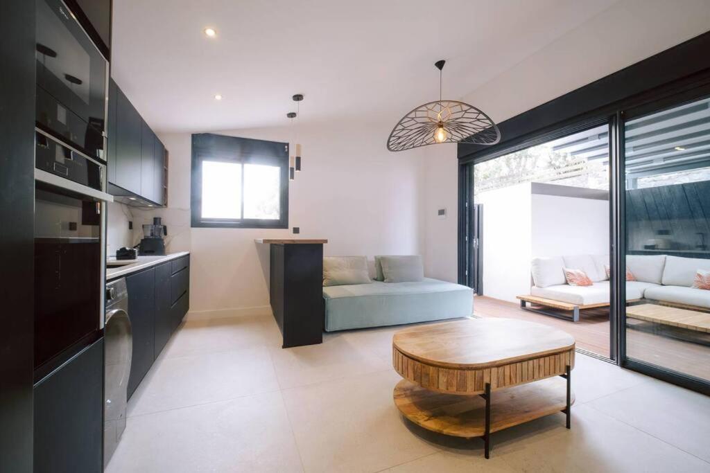 Summer Cosy - Villa Classee 4 Etoiles - 2 Suites Avec Piscine Chauffee Et Jacuzzi Integre Idealement Situee Chemin Summer سان جيل لي بان المظهر الخارجي الصورة